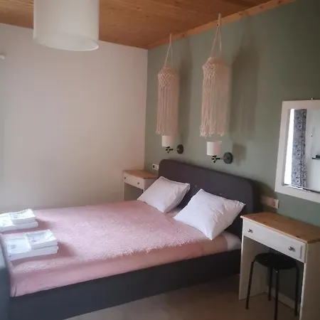 Achillion Apartment Paralia Skotinis