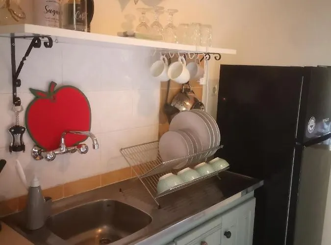 Achillion * Paralía Skotínis